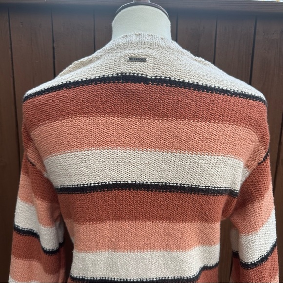 Billabong | Size Large Striped Crop Sweater - Picture 6 of 14